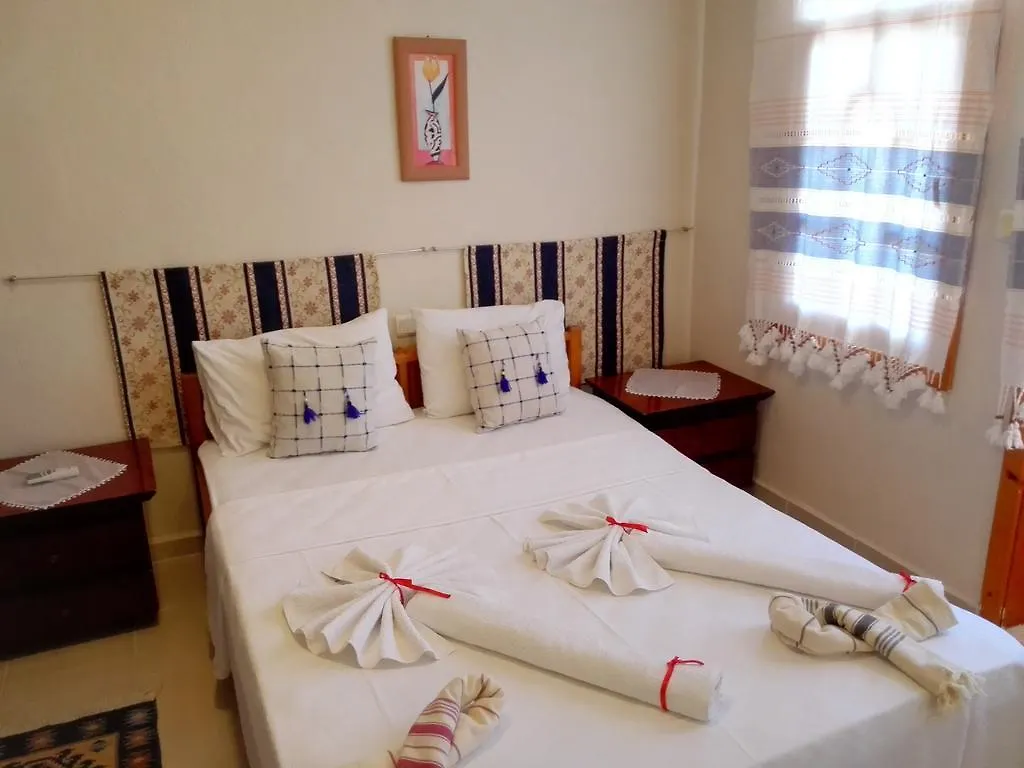 Mehtap Hotel ダルヤン